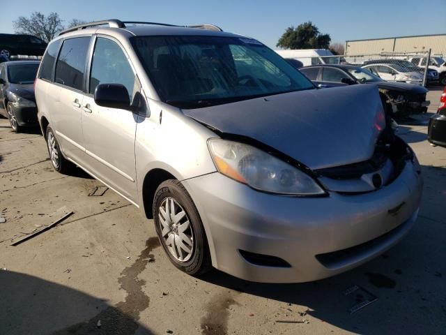 2008 Toyota Sienna CE