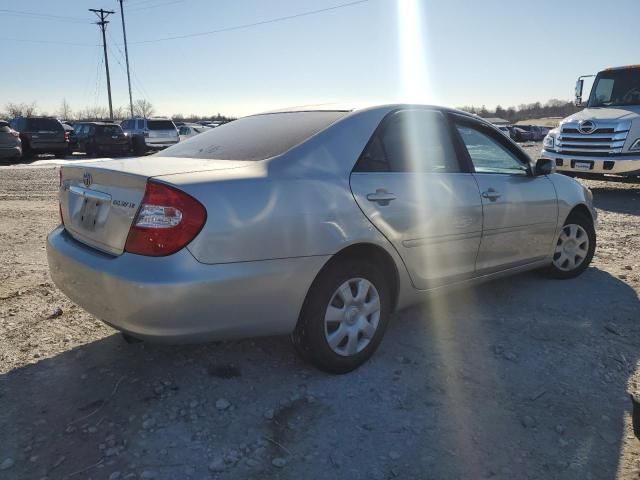 2004 Toyota Camry LE