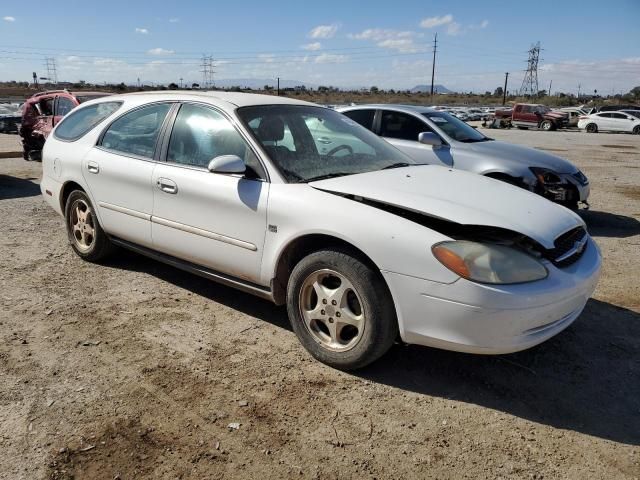 2000 Ford Taurus SE