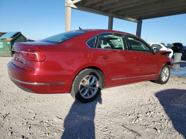 2016 Volkswagen Passat S