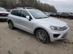 2016 Volkswagen Touareg Sport