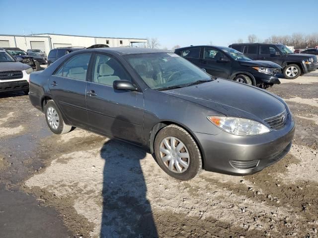 2005 Toyota Camry LE