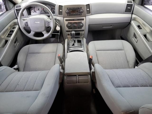 2005 Jeep Grand Cherokee Laredo