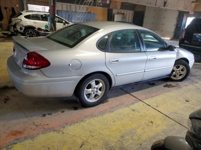 2005 Ford Taurus SE