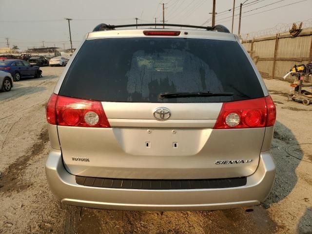 2009 Toyota Sienna CE