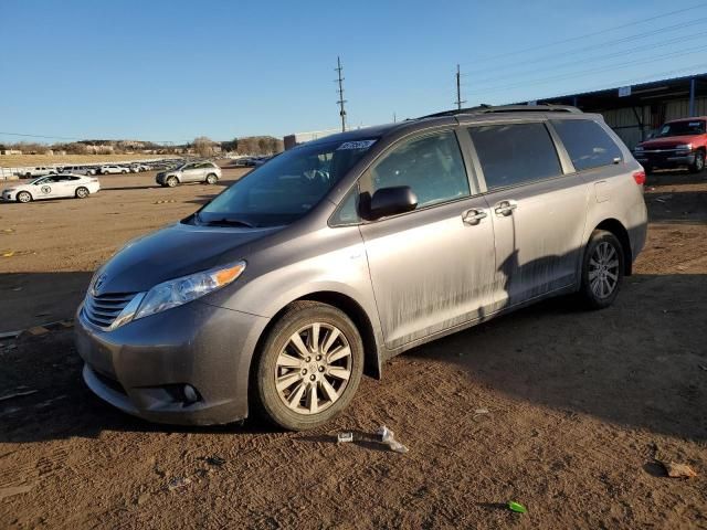 2017 Toyota Sienna XLE