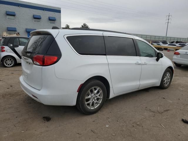 2021 Chrysler Voyager LXI