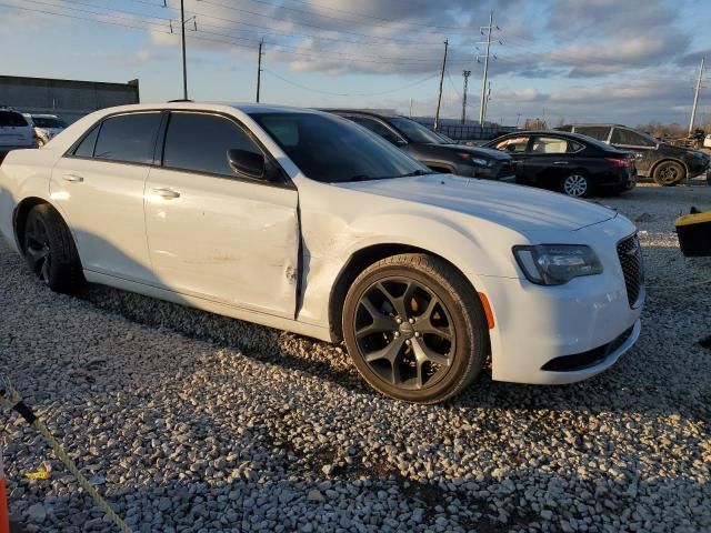 2021 Chrysler 300 Touring