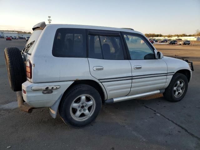 2000 Toyota Rav4