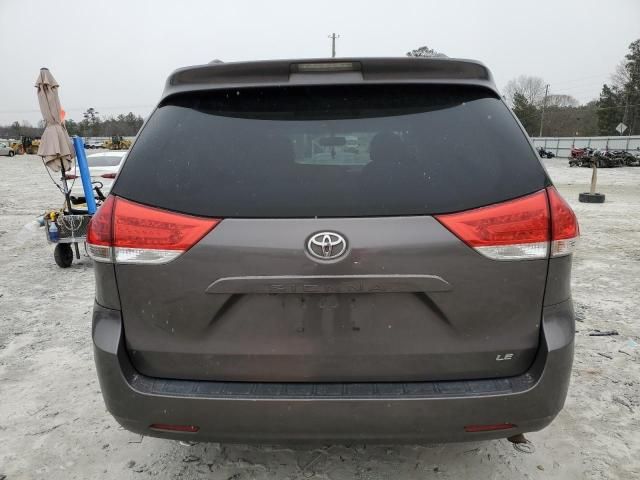 2011 Toyota Sienna LE