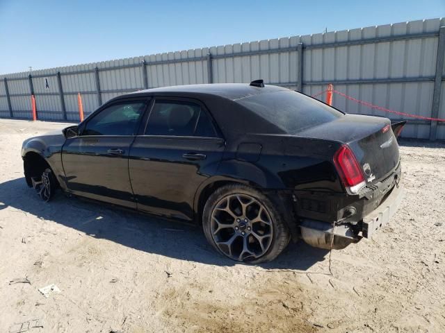 2018 Chrysler 300 Touring