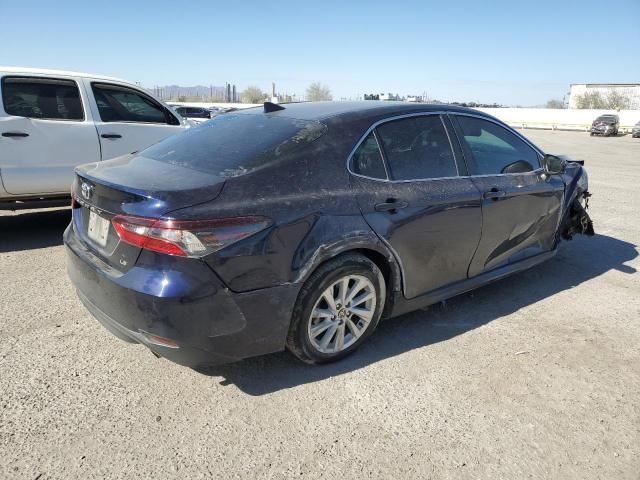 2022 Toyota Camry LE