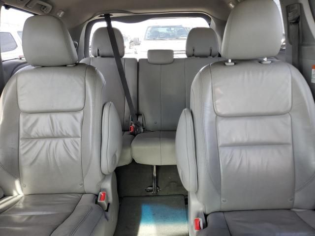 2015 Toyota Sienna XLE