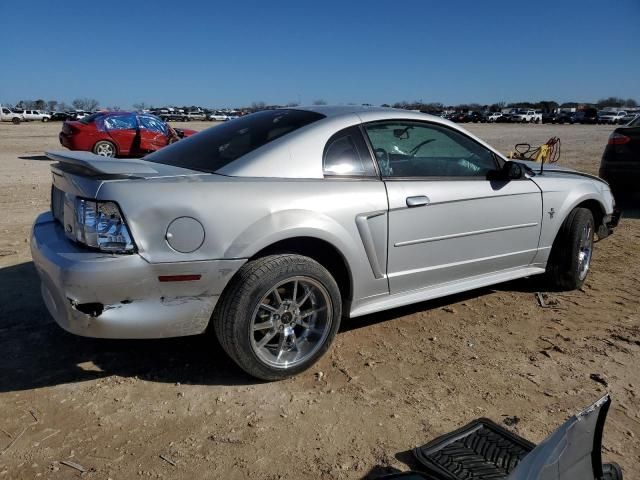 2003 Ford Mustang