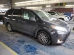 2016 Toyota Sienna XLE