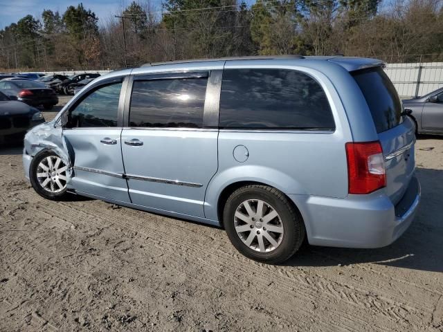 2016 Chrysler Town & Country Touring