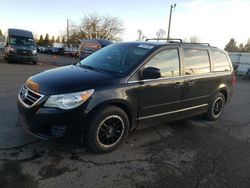 2011 Volkswagen Routan SE en venta en Woodburn, OR