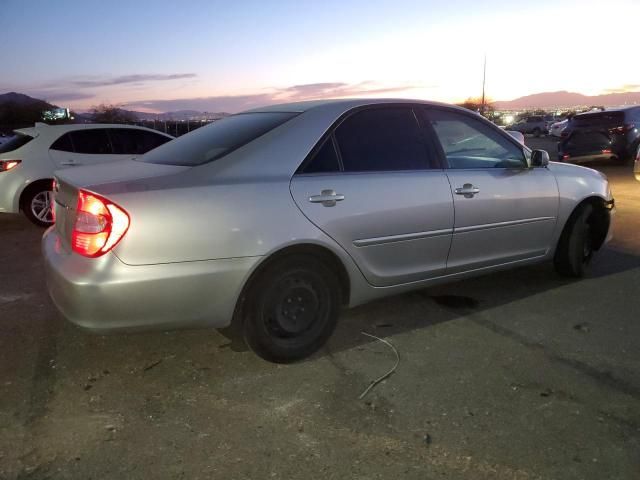 2004 Toyota Camry LE