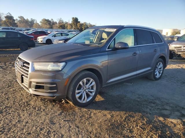 2019 Audi Q7 Premium Plus