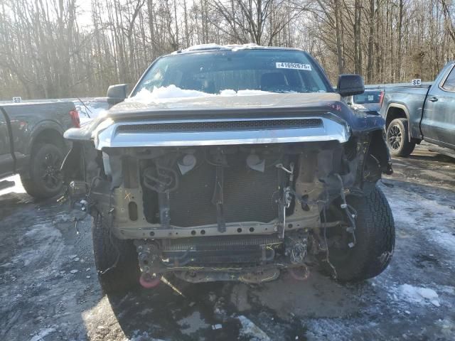 2015 Toyota Tundra Crewmax SR5