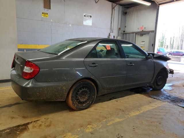 2004 Toyota Camry LE