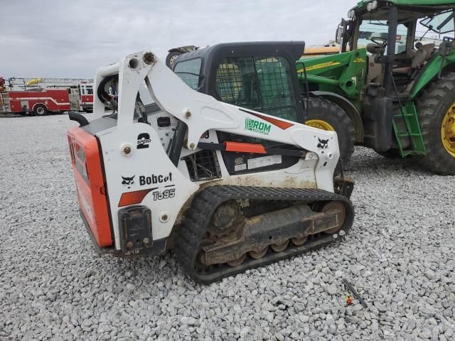 2019 Bobcat T595