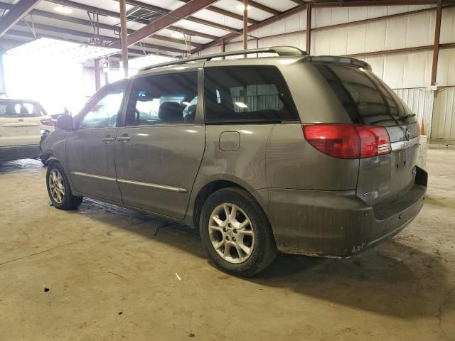 2005 Toyota Sienna XLE