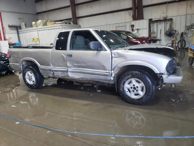 2001 Chevrolet S Truck S10