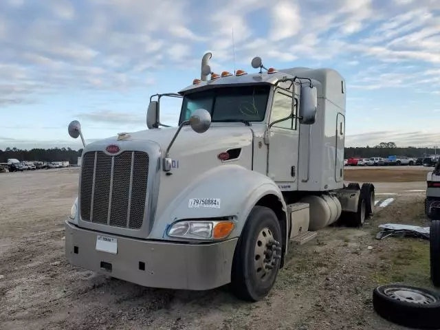 2012 Peterbilt 386