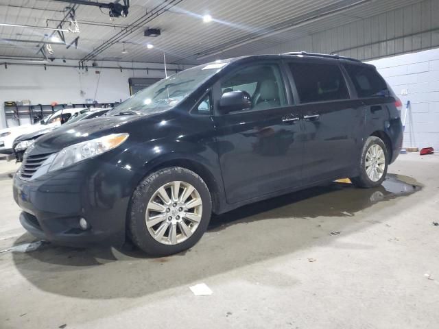 2013 Toyota Sienna XLE