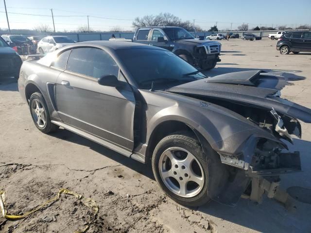 2004 Ford Mustang