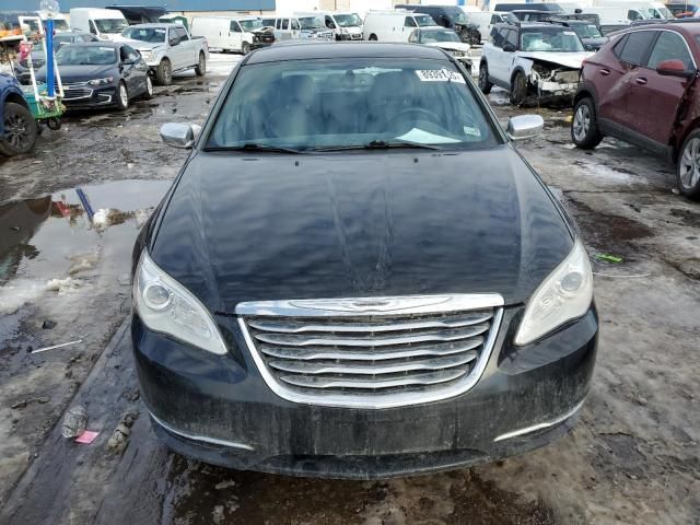 2013 Chrysler 200 Limited