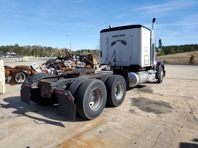 2012 Freightliner Conventional Coronado 122