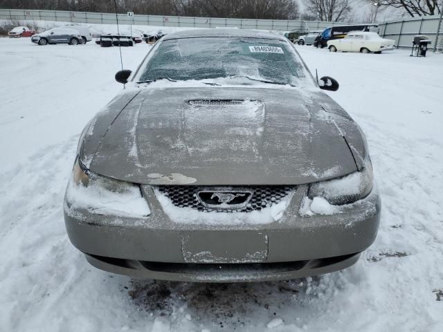 2001 Ford Mustang