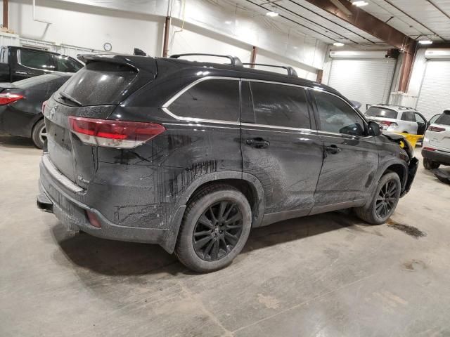 2019 Toyota Highlander SE