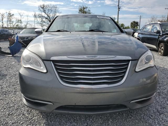 2012 Chrysler 200 Limited