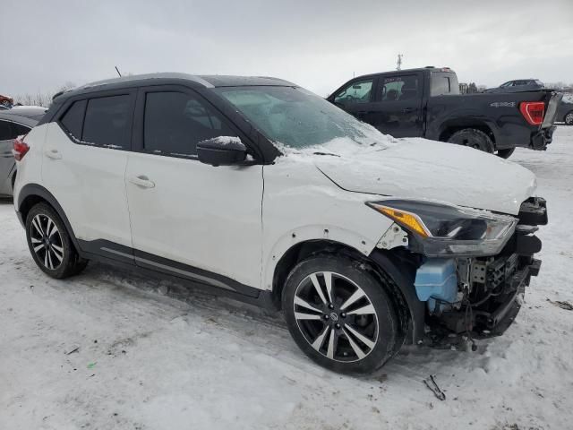 2020 Nissan Kicks SR