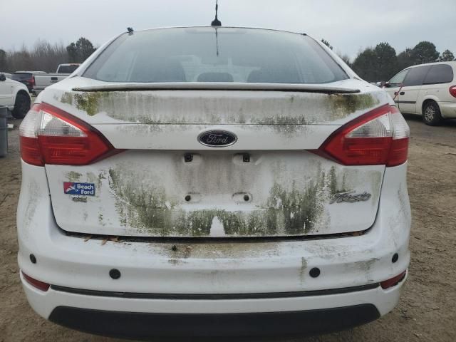 2014 Ford Fiesta SE