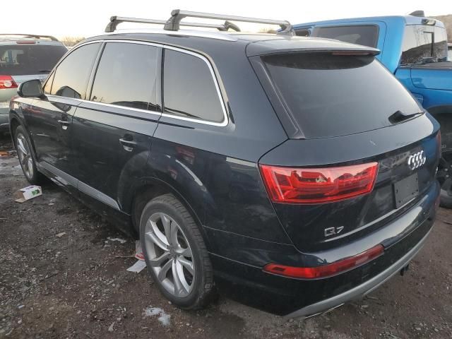 2018 Audi Q7 Premium Plus