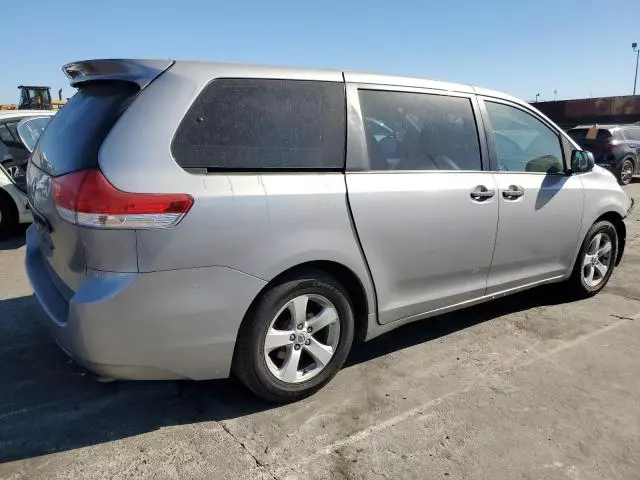 2011 Toyota Sienna