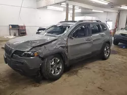 SUV salvage a la venta en subasta: 2019 Jeep Cherokee Trailhawk