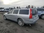 2004 Volvo V70