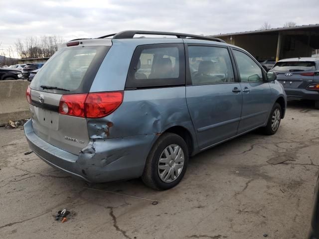 2006 Toyota Sienna CE