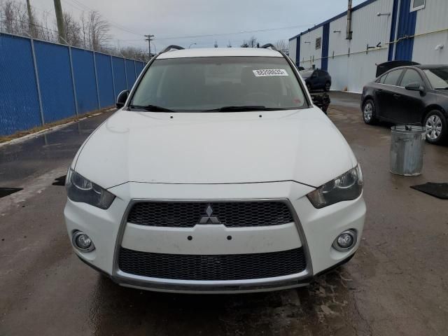 2013 Mitsubishi Outlander SE