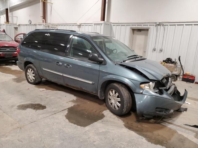 2007 Chrysler Town & Country Touring