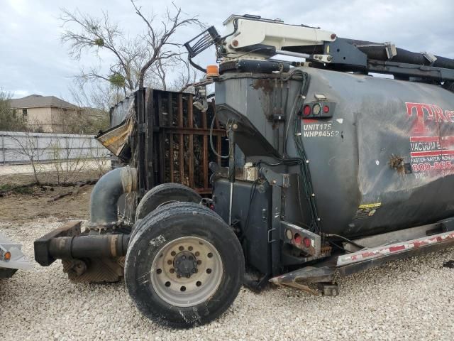 2016 Peterbilt 389 Vacuum Truck