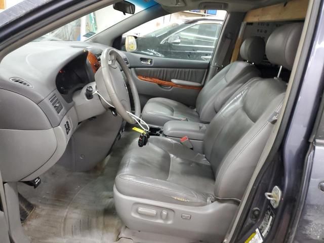 2006 Toyota Sienna XLE