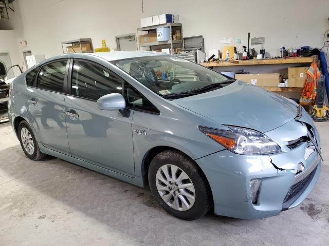 2014 Toyota Prius PLUG-IN