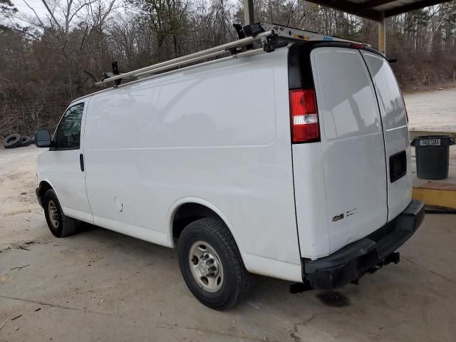 2020 Chevrolet Express G2500