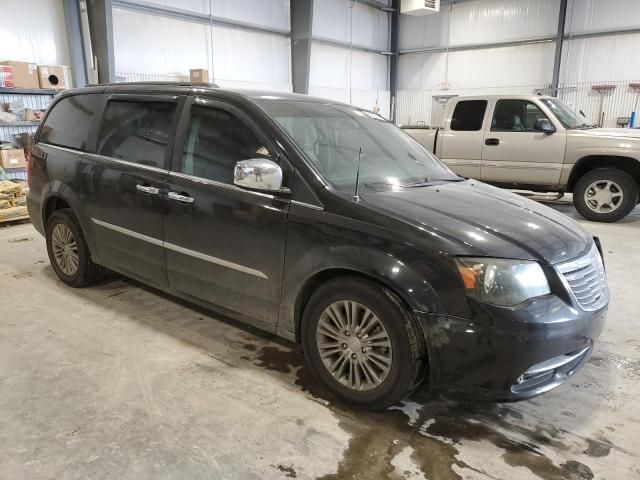 2015 Chrysler Town & Country Touring L